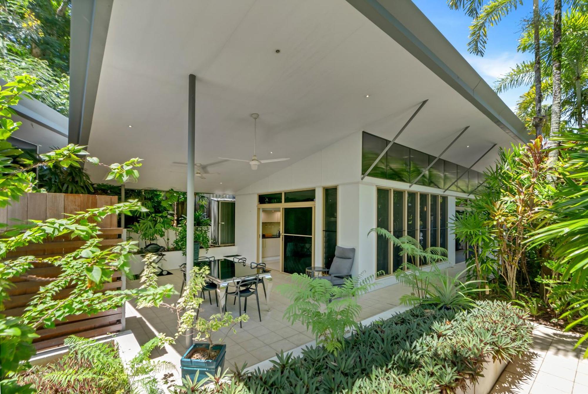 Sanctuary Palm Cove Aparthotel Exterior foto