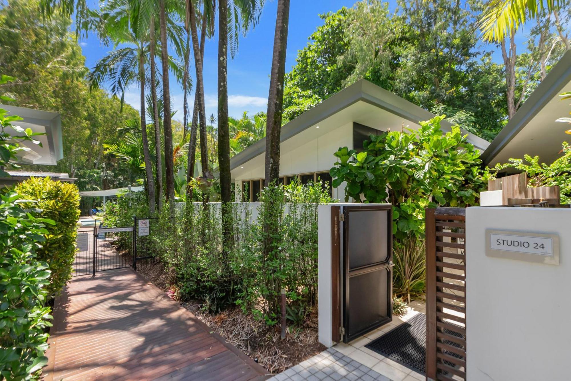 Sanctuary Palm Cove Aparthotel Exterior foto
